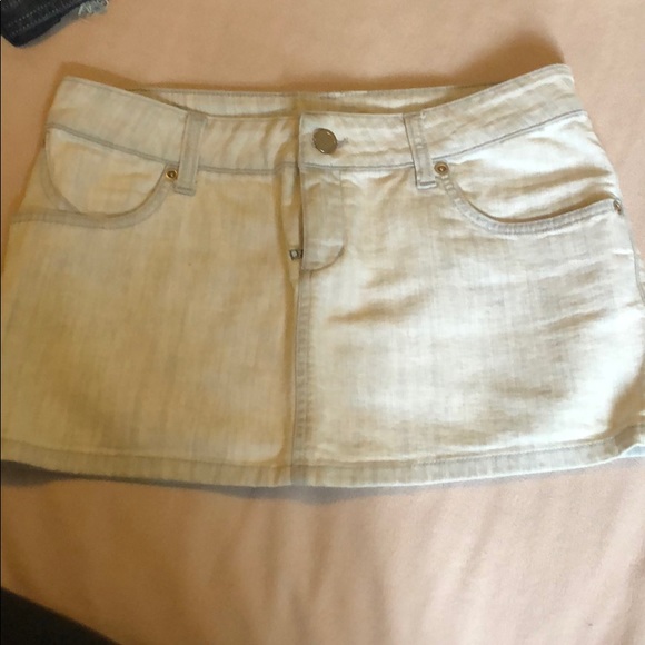 Small - Picture 2 of 5